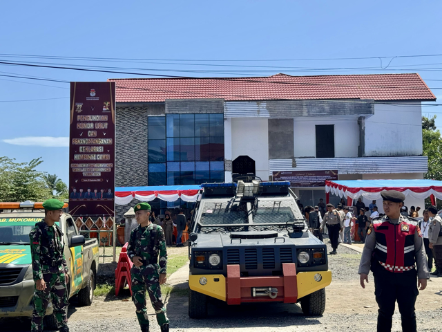 Paslon_Sedang.png