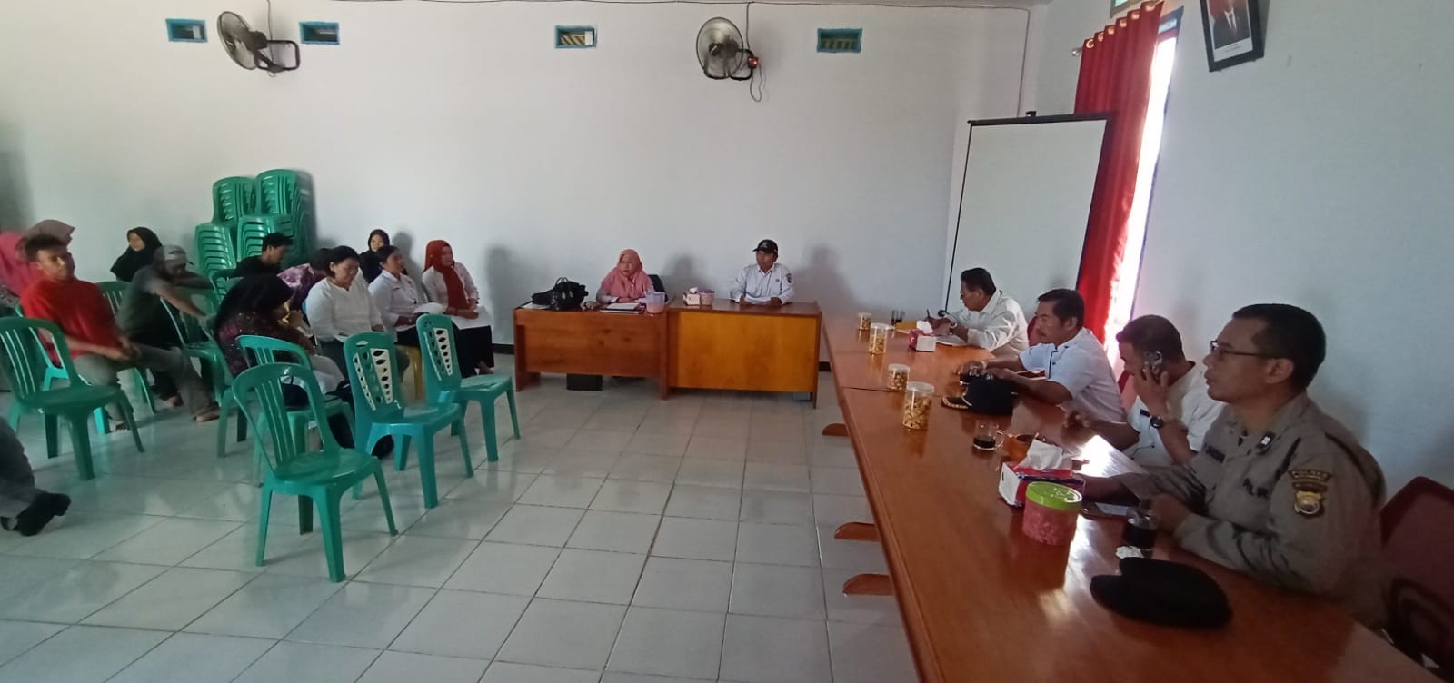 Harkamtibmas menjadi Pembahasan dalam Rapat Desa