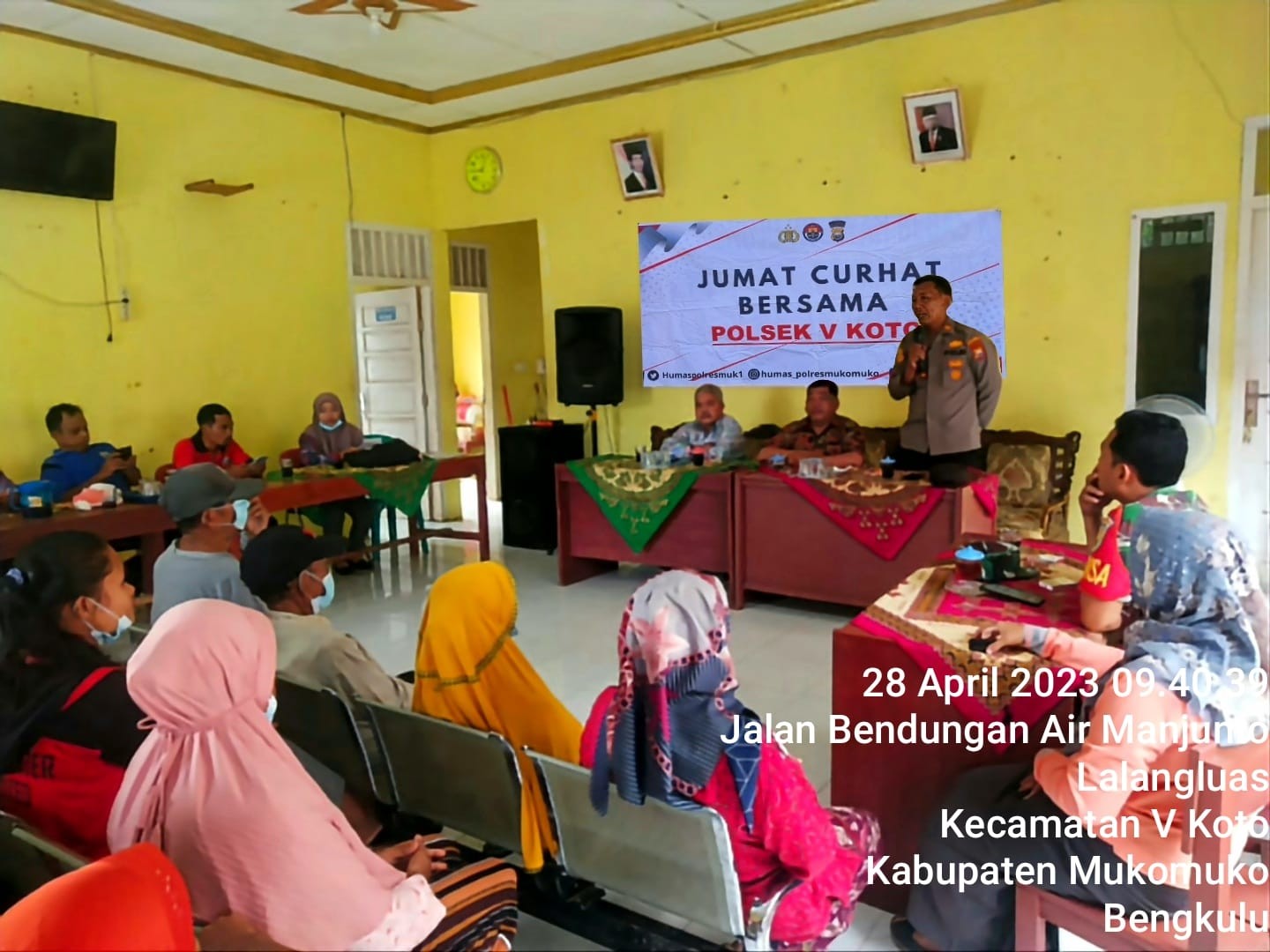 Kegiatan Jumat Curhat Kapolsek V Koto dengarkan Keluhan Masyarakat