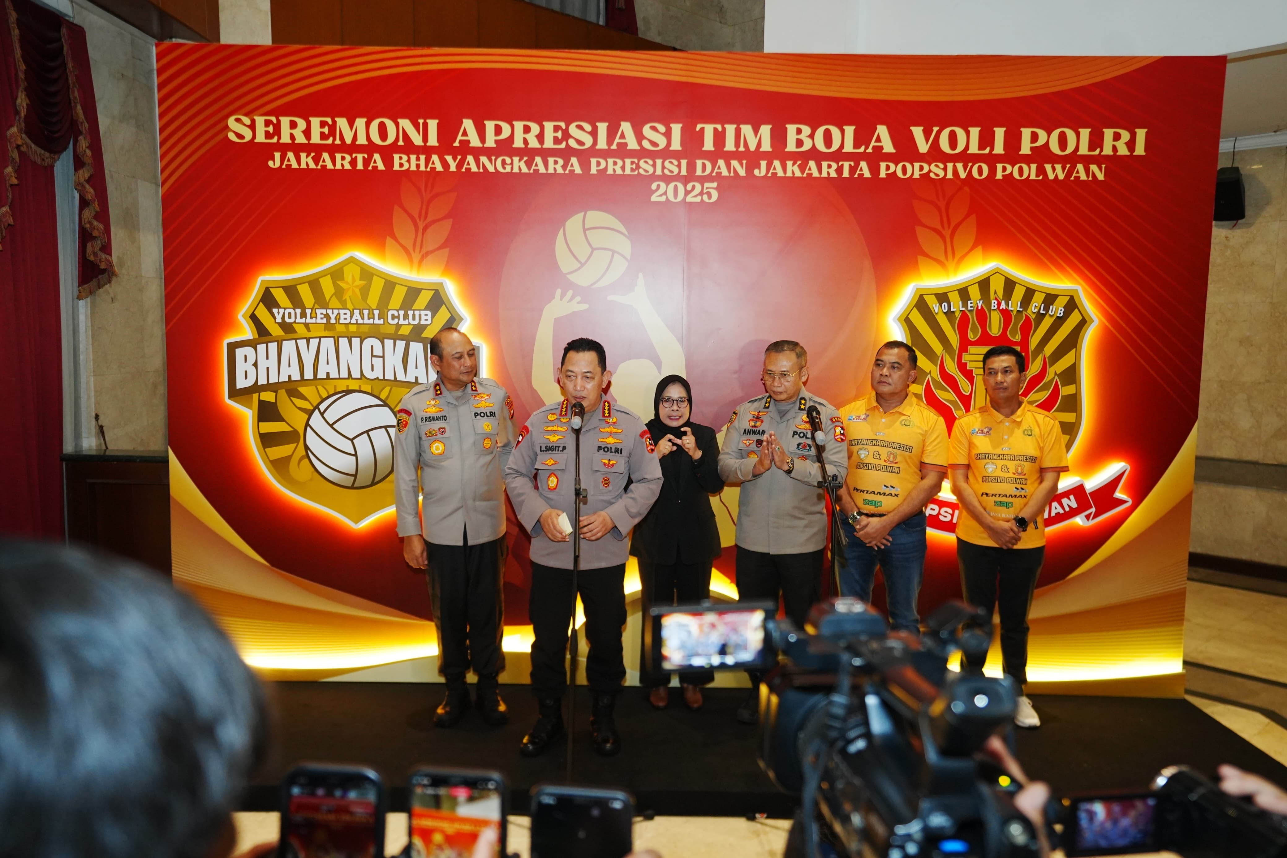 5bbddaa8-cf9d-48df-96b9-5b7f4737beca.jpg