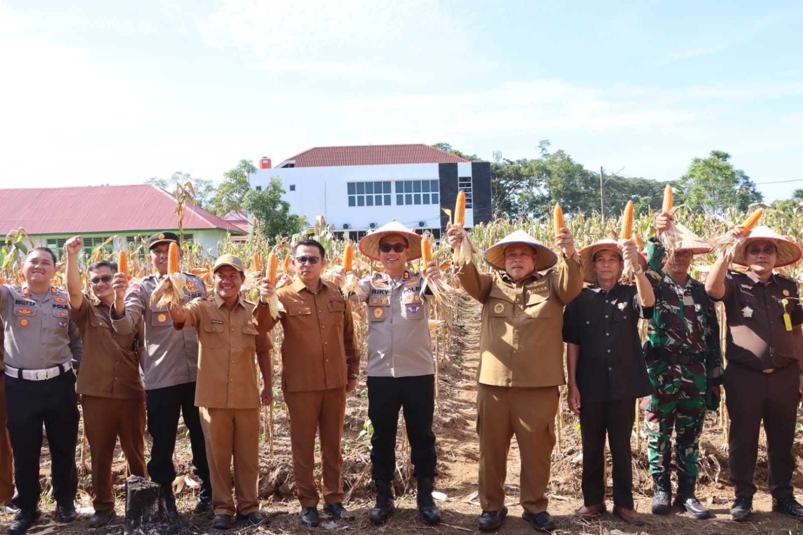 7701cb2a-29a3-4cbe-9adc-cc268f65eb60.jpg