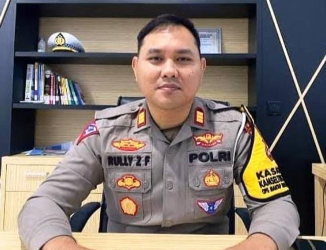 Ruli_Sedang.png