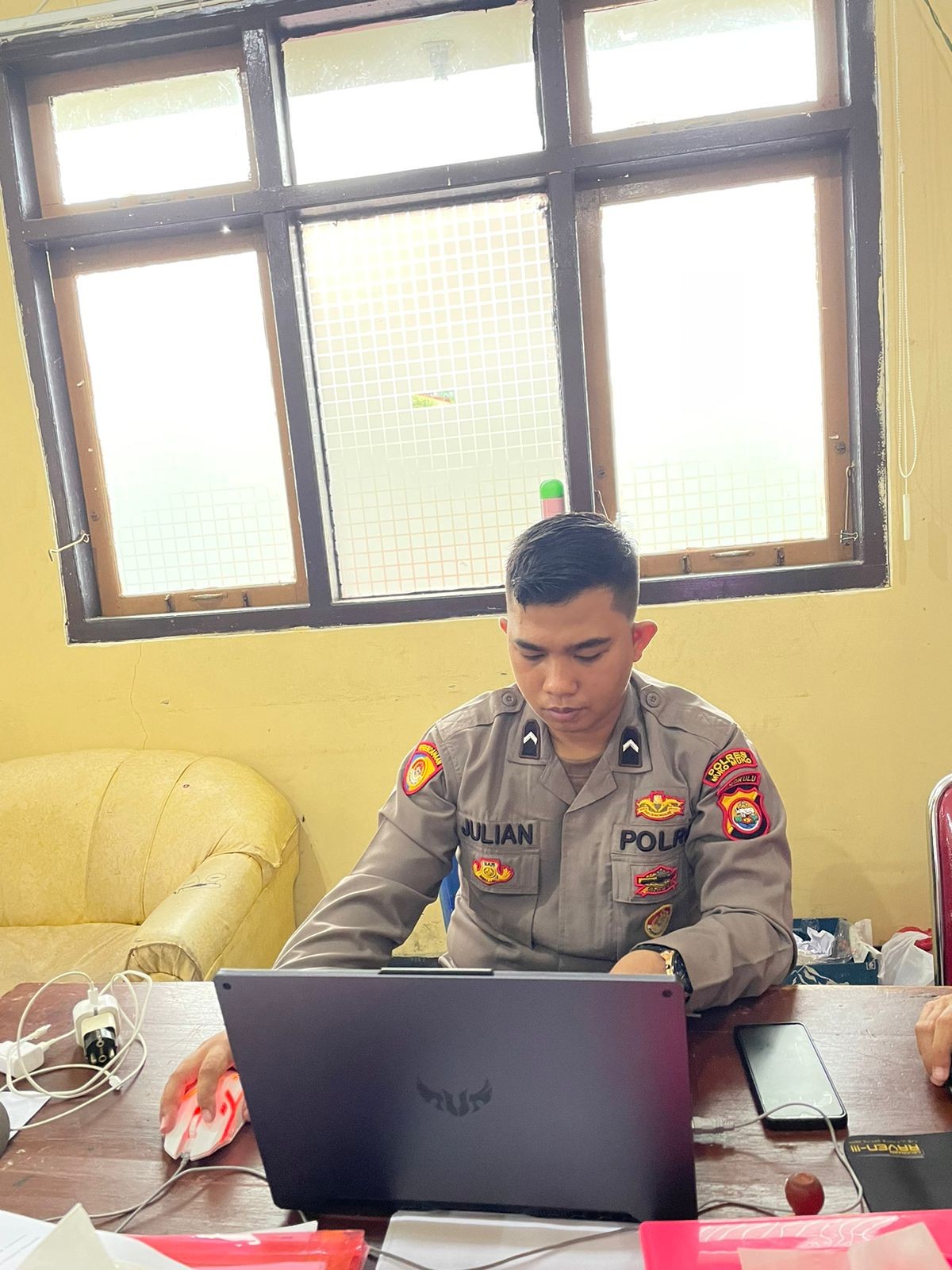 OPERATOR KONTROL SI- ABK ( ANALISA BEBAN KERJA) BAGREN MELAKSANAKAN ANALISA DAN EVALUASI BULAN MARET