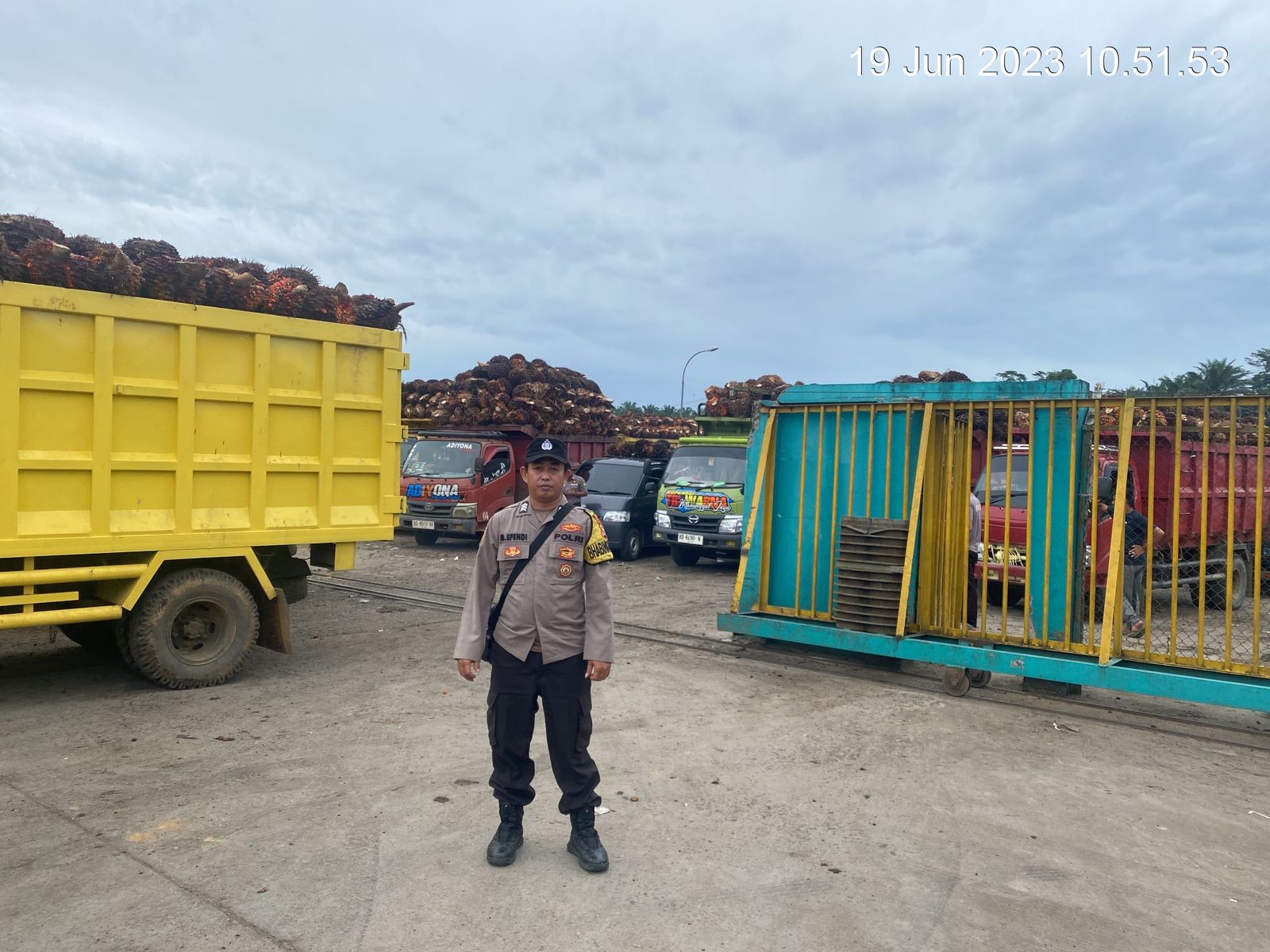 Personil piket Polsek Teramang Jaya Laksanakan Patroli Rutin
