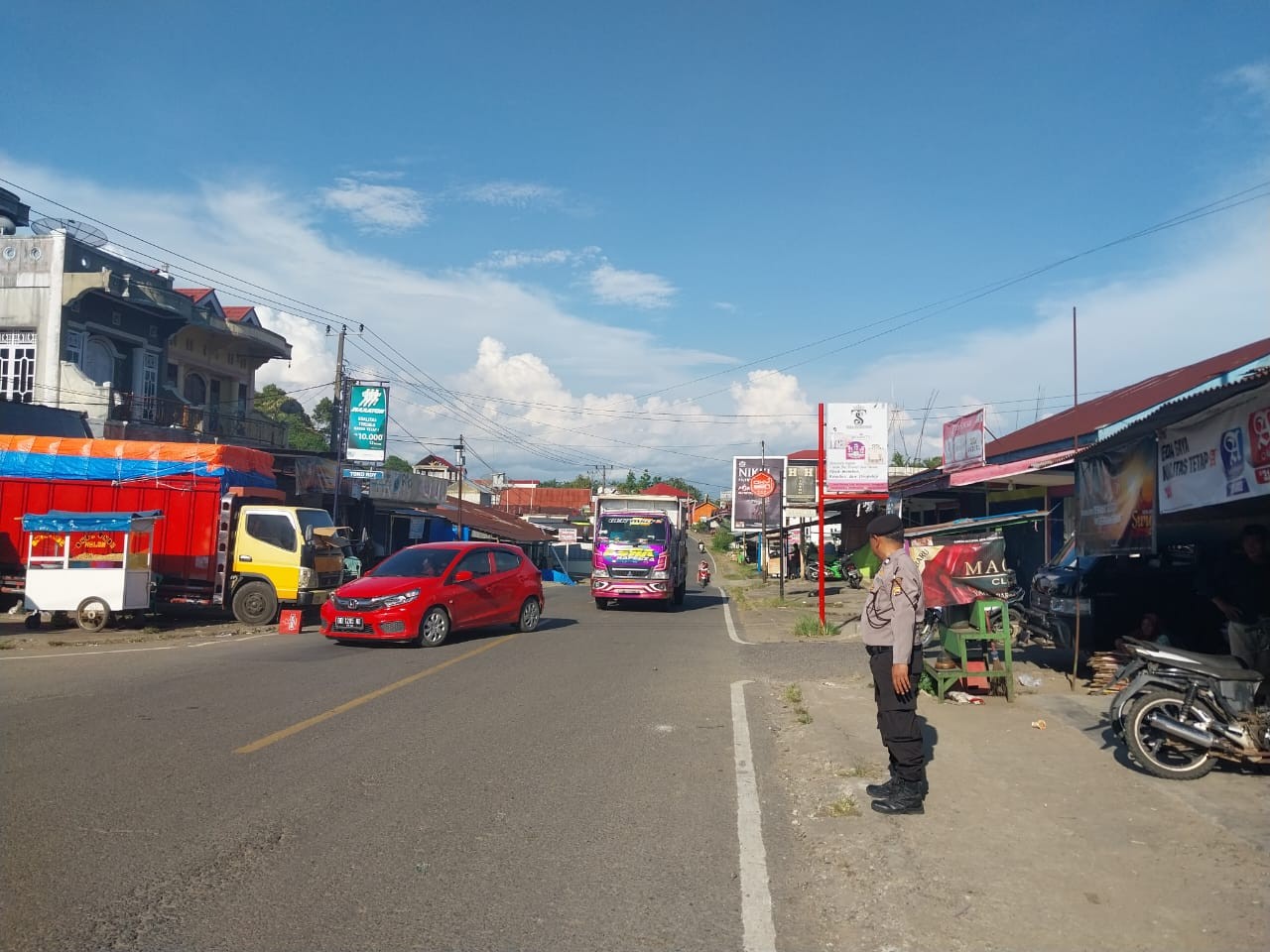 Polsek Lubuk Pinang Lakukan Pengamanan Pasar Tumpah Selama Ramadhan
